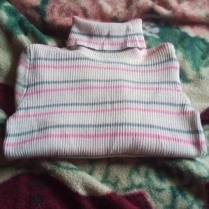 Old Navy Stretch ribbed, striped turtleneck size M